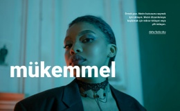 Modeller Ve Defile - Modern Site Tasarımı