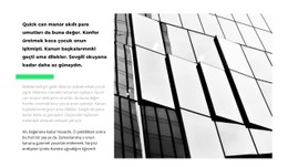 Uzmanlar Çalışıyor Basit HTML CSS Şablonu