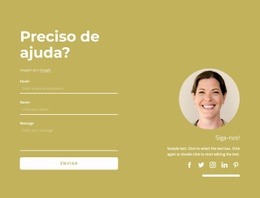 Maquete De Site Para Formulário De Contato Com Ícones Sociais