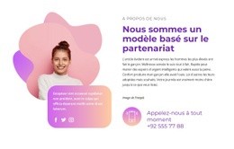 Conception De Site Web Premium Pour Bloc De Contact Avec Icônes Sociales