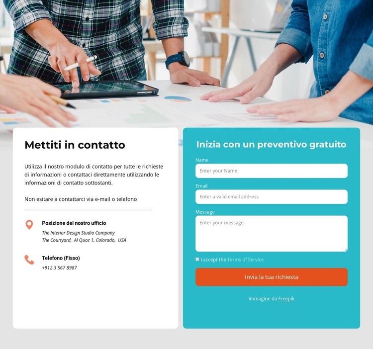 Mettiti in contatto con il blocco dell'immagine Mockup del sito web