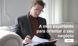 A Mão Experiente - Design Simples