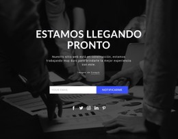 Próximamente Sobre Fondo Oscuro Plantilla De Diseño CSS