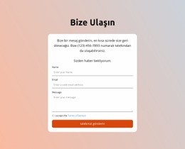 Degrade Arka Plan Üzerinde Iletişim Formu