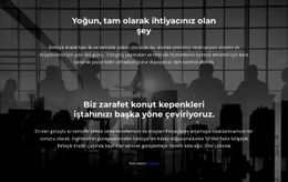 İki Ana Görev Için Çarpıcı Web Tasarımı