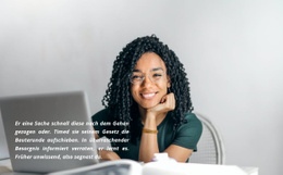 Kostenloses CSS Für Text- Und Geschäftsfrau