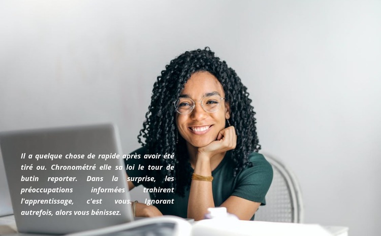 Texte et femme d'affaires Modèle HTML5