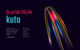 At Gözlüklerini Çıkar Premium CSS Şablonu