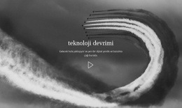 Teknoloji Devrimi - Özel Tek Sayfalık Şablon