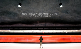 Nós Trabalhamos Duro - Página De Destino