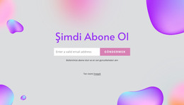 Soyut Arka Planda Abone Formu - Modern Web Şablonu